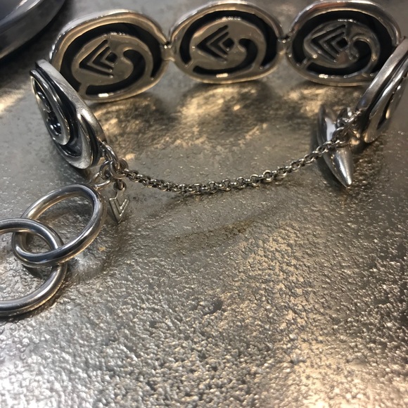 Hard to find sterling bracelet - Picture 3 of 8